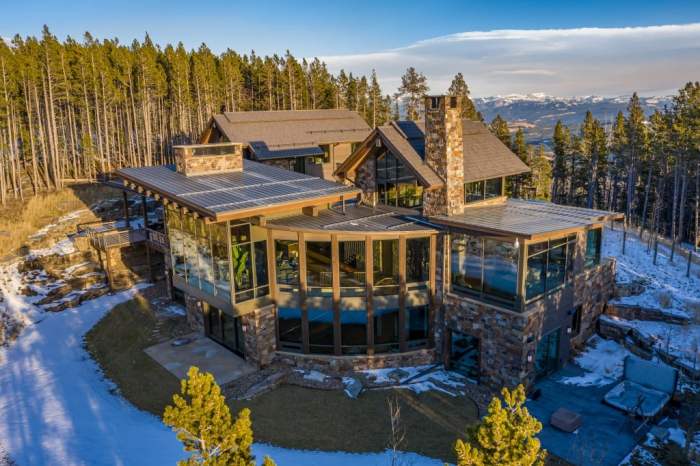 Retreat yellowstone club mountainliving